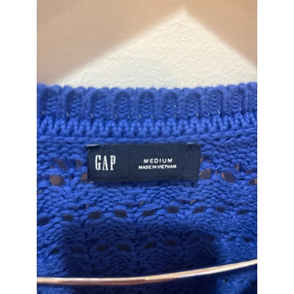 Gap Womens Royal Blue Crochet Knit Cotton Sweater Medium Long Sleeve Cropped - Picture 3 of 6